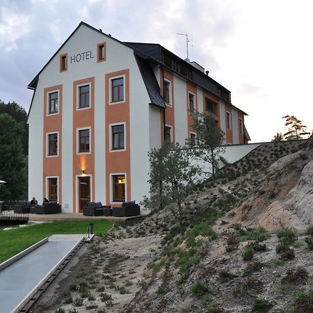 Hotel Kokorin מראה חיצוני תמונה